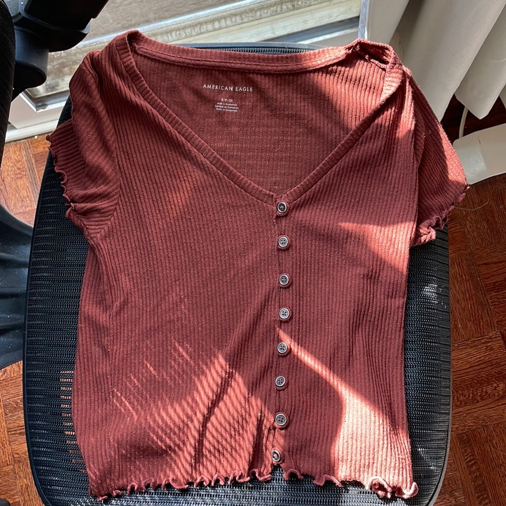 Hollister top